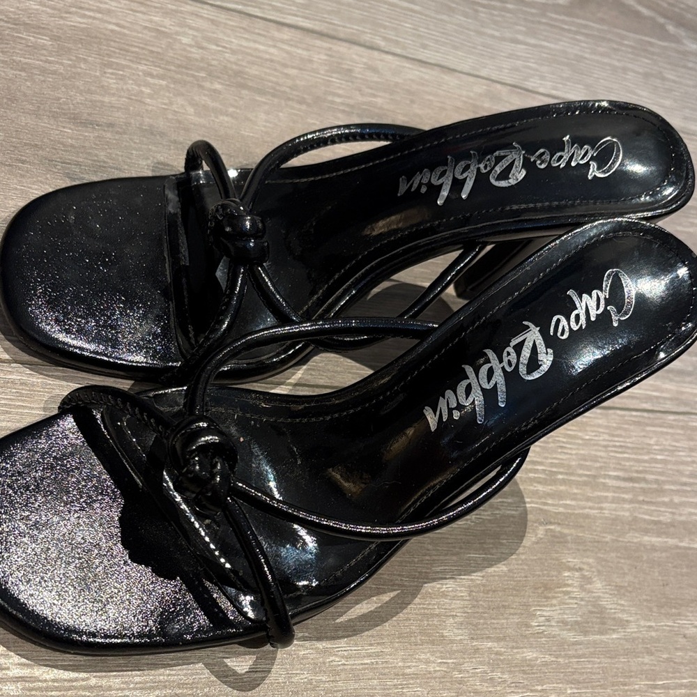 Cape Robbin Shiny Black Heels